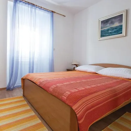 Apartment Apartment Ston With Sea View IV *